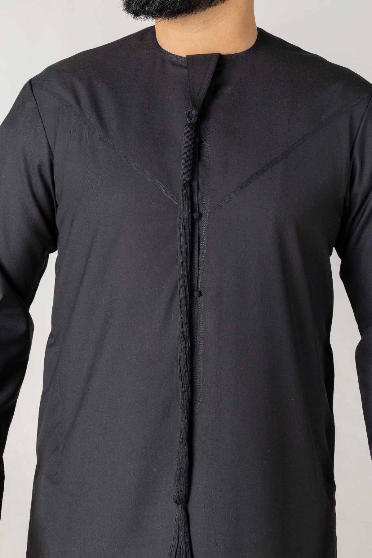 C-em-008-emirati-black-3