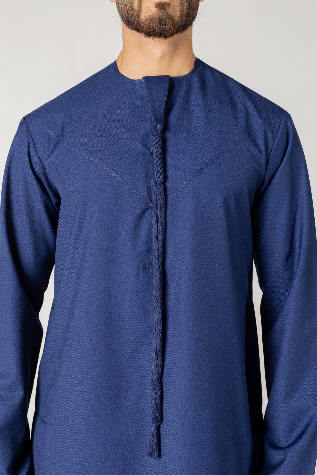 C-em-009-emirati-navy-blue-3