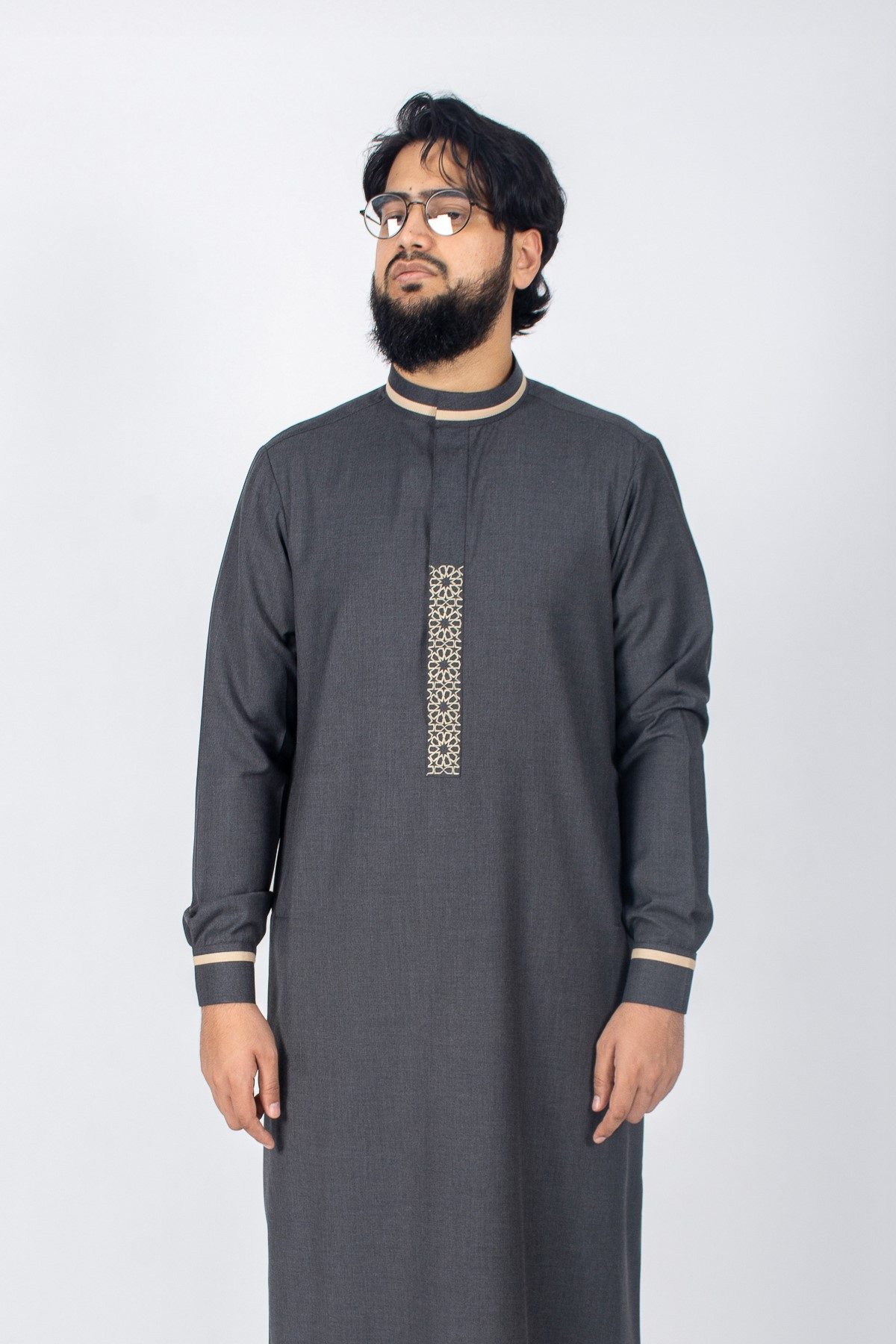 Deen-gray-thobe-1