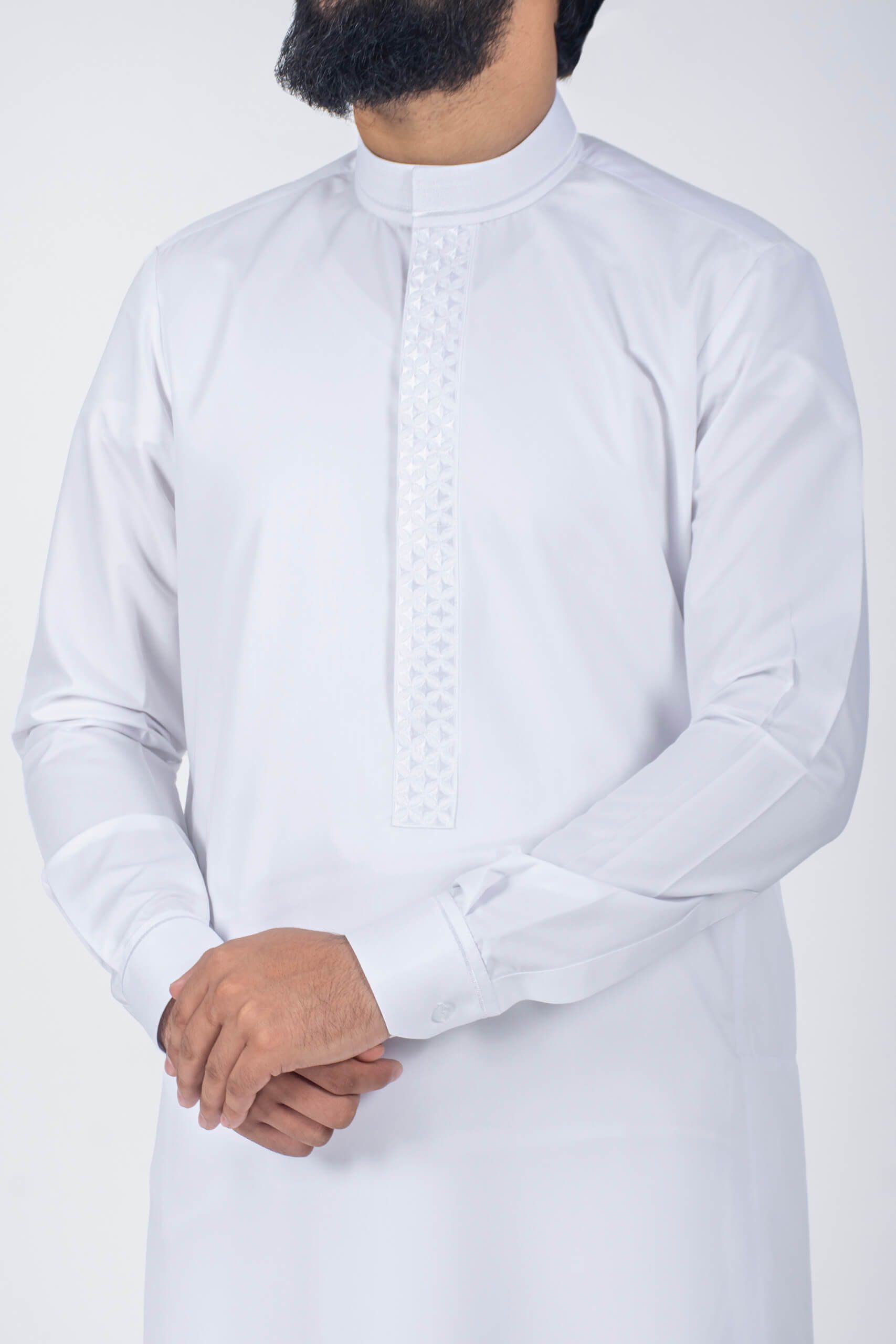 Radiant-white-thawb-for-men-_-mens-thobe-_-islamic-clothing-_-jubbas-for-men