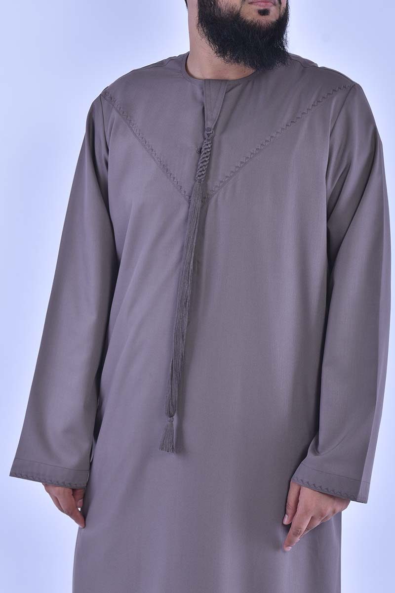 Standard-pastel-brown-kandura-alqamees-thobe-jubba-mens-islamic-clothing-